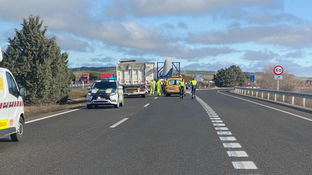 Imagen del accidente entre camiones en la A-62