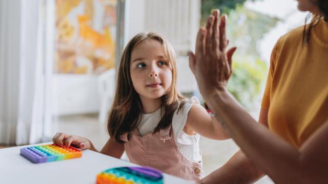 El 80% de los hogares con niños en riesgo de pobreza son monoparentales.