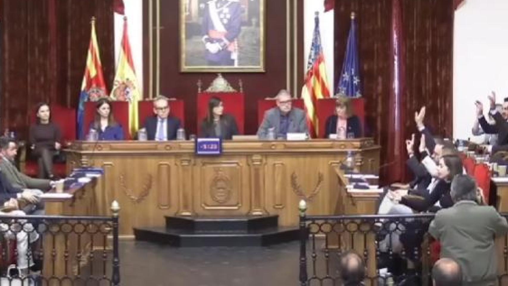 El PSOE de Elche vota en contra de la moción contra el yihadismo.