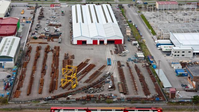 Imagen de la planta de Talleres Alegría en Llanera (Asturias).