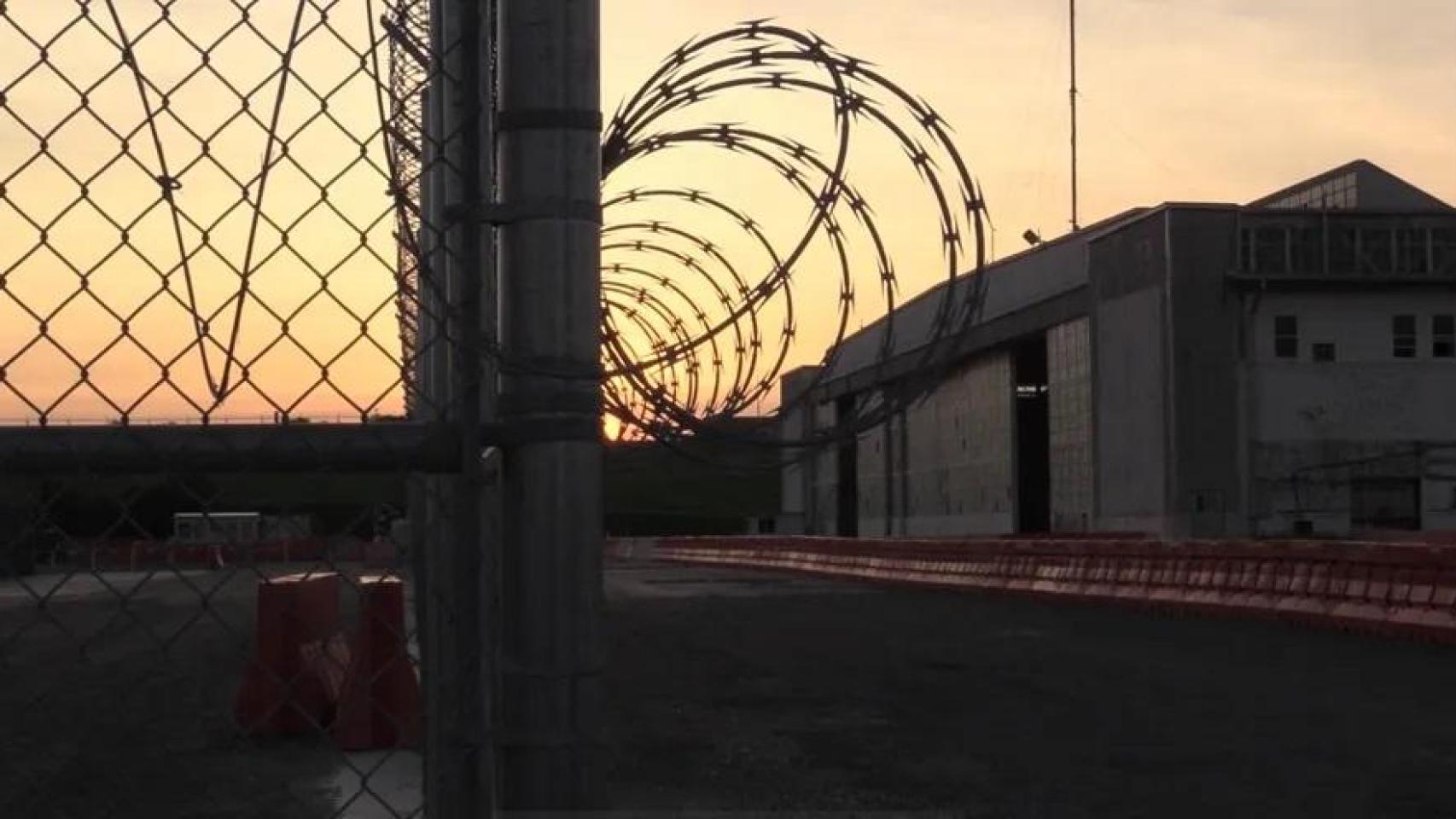 Fotografía de archivo de una zona del centro de detención de Guantánamo, en la Base militar estadounidense en Guantánamo (Cuba).