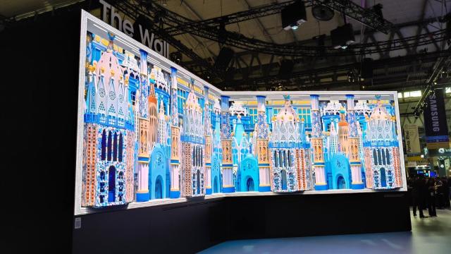 The Wall de Samsung en el ISE 2025