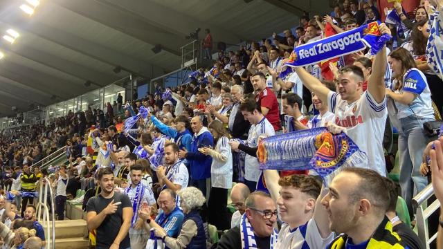 Aficionados del Real Zaragoza.