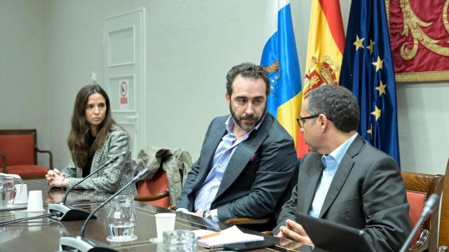 Víctor de Aldama en la Comisión de investigación del Parlamento de Canarias.