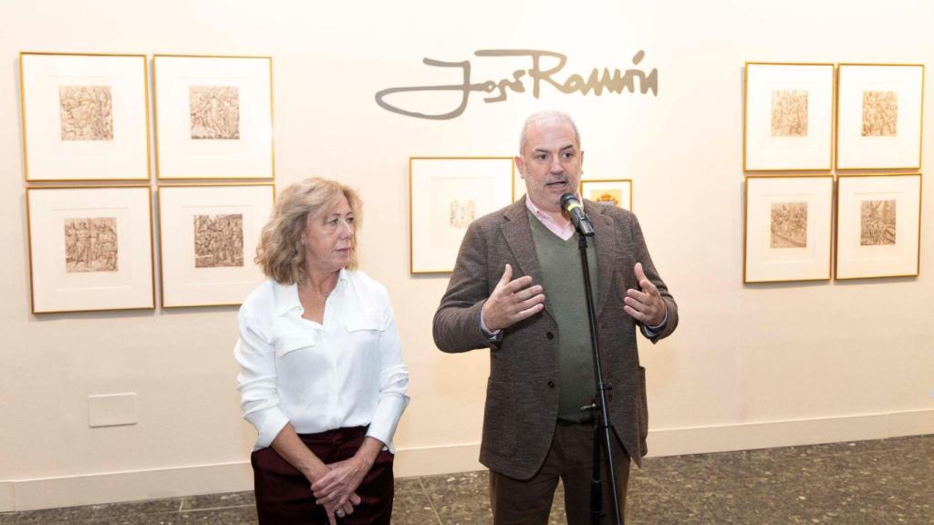 Presentación de la muestra del legado artístico de José Ramón en la Sala de Exposiciones de María Pita en A Coruña