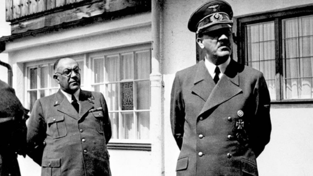 El médico Theodor Morell fue la sombra de Adolf Hitler entre 1936 y 1945.