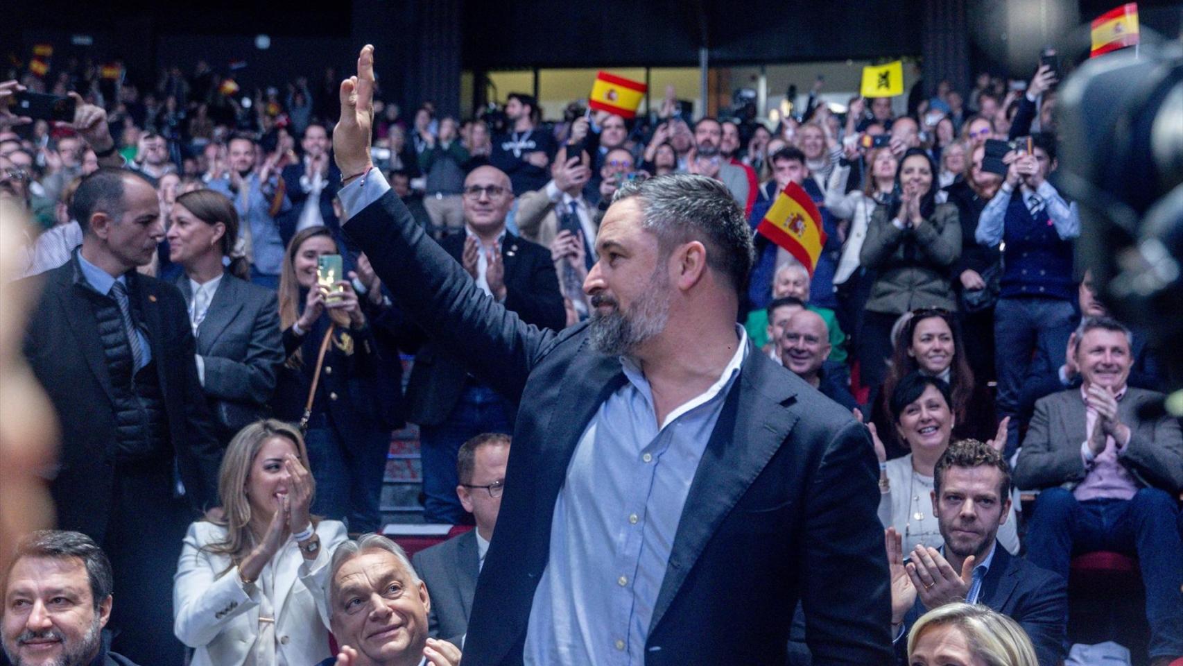 Actualidad política, en directo | El PP reclama a Vox que decida entre ser "oposición a Sánchez" u "oposición de la oposición"