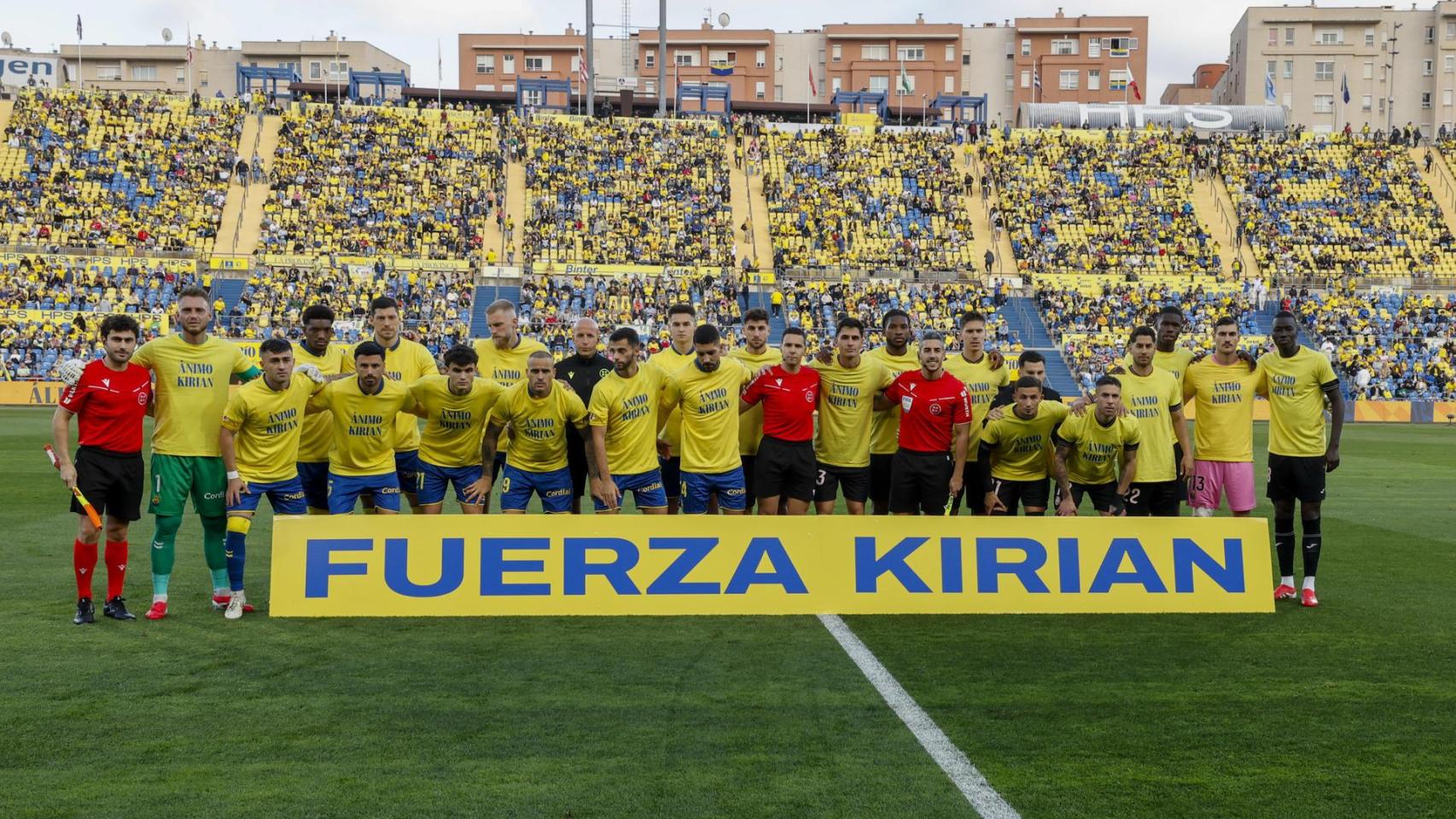 Homenaje a Kirian Rodríguez, en el partido de Las Palmas