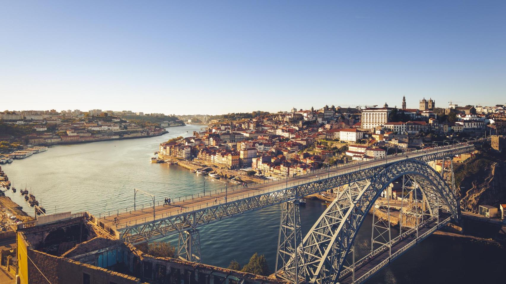 Vista aérea de Oporto, Portugal.