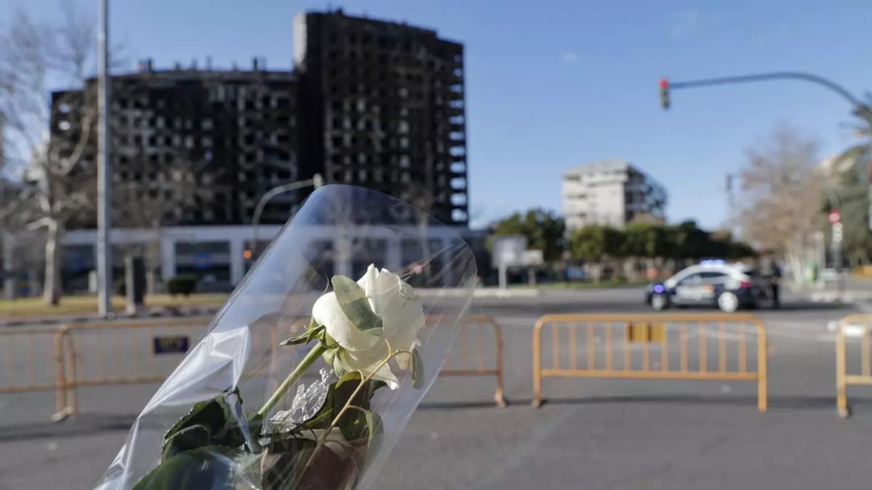 Los vecinos del edificio de Campanar celebrarán un acto de homenaje a las víctimas en el primer aniversario del incendio