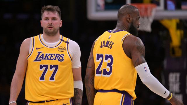 Luka Doncic, en su debut con los Lakers junto a LeBron James