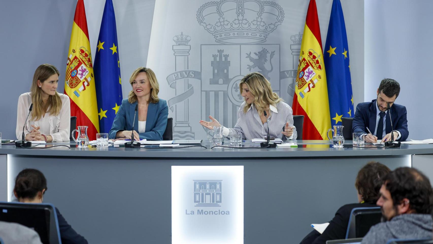 Al menos antes fingían que había un Gobierno