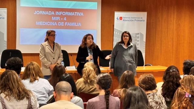 Fátima Matute durante la jornada con los estudiantes de Medicina.