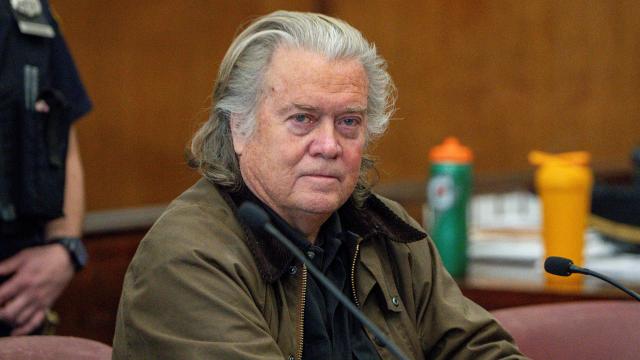 Steve Bannon, el ex asesor de Donald Trump, este martes en el Tribunal Penal de Nueva York.