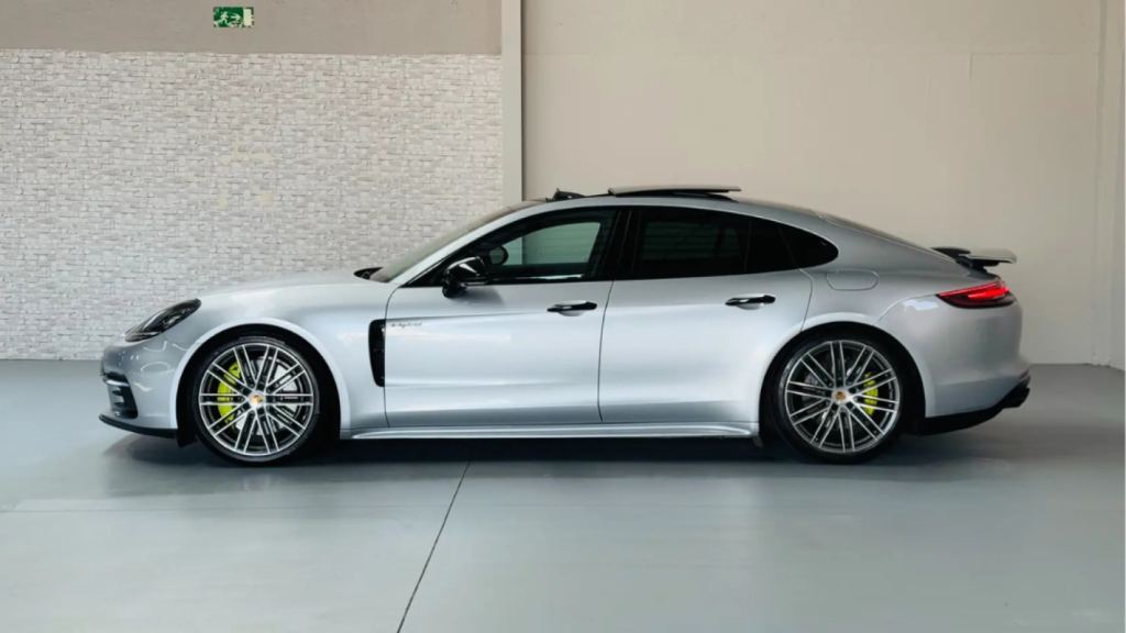 Porsche Panamera Etiqueta 4 Ejecutivo E-Hybrid.