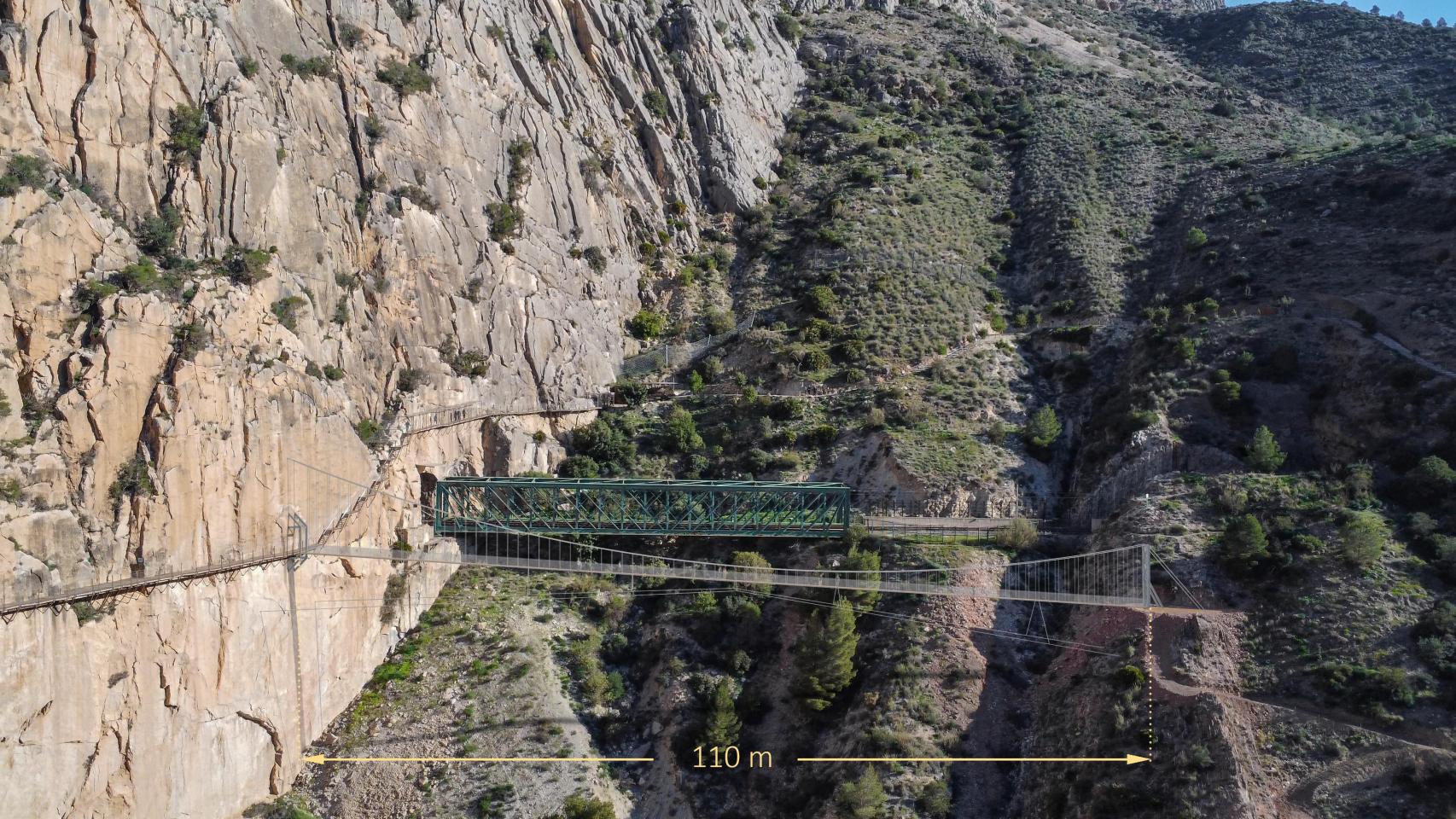 Así será la construcción del nuevo puente colgante.