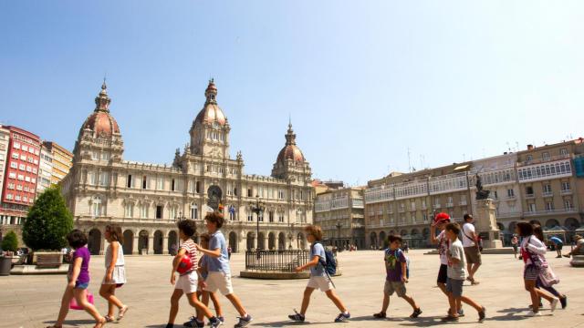 Escuela de Verano 2025 en A Coruña: Cursos municipales para 108 niños y facilitar la conciliación