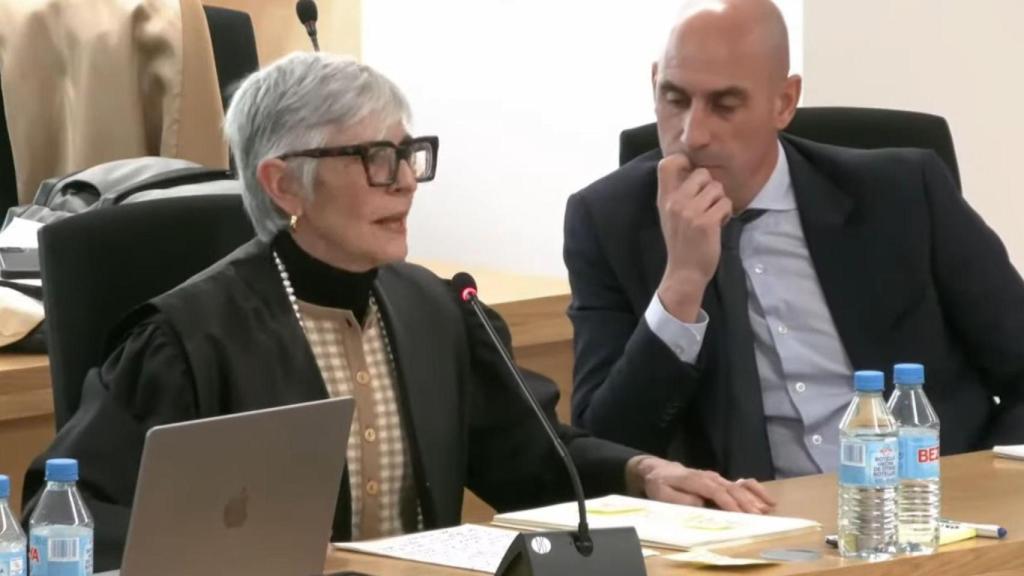 Olga Tubau, abogada de Rubiales, durante la sesión del juicio de este jueves.