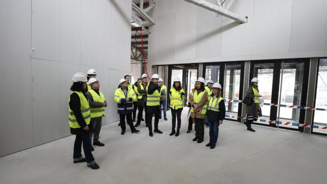 Visita a las obras del auditorio de Marín.