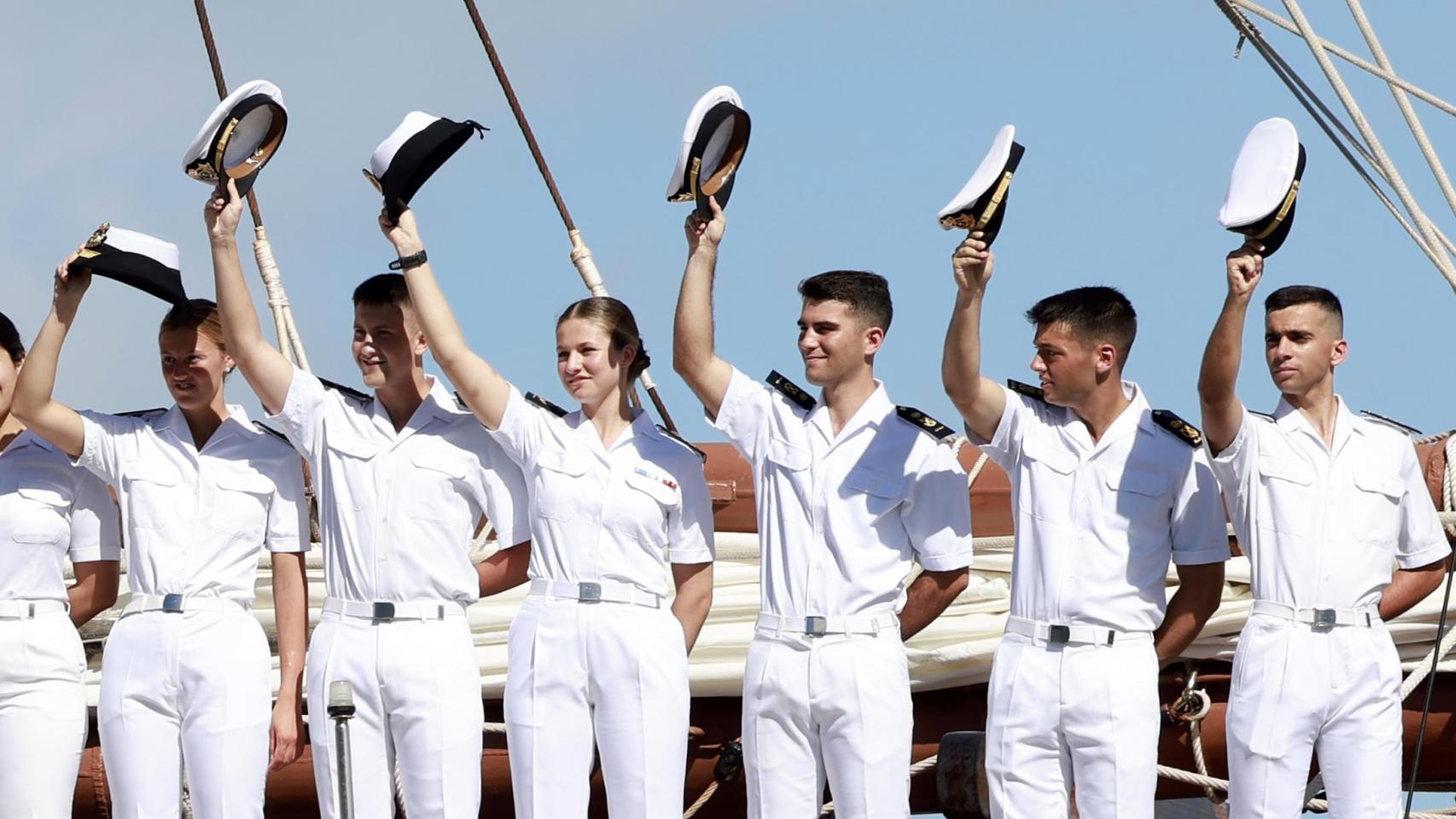 La princesa Leonor llega a Brasil: sus fotos en la primera escala de América del buque Juan Sebastián Elcano