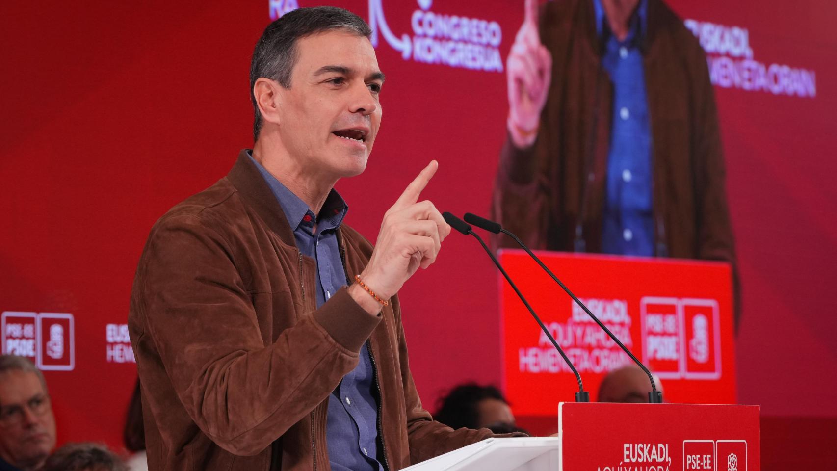 Actualidad política, en directo | Pedro Sánchez: "La única aportación de Feijóo a la política nacional ha sido abrir la puerta de par en par a la ultraderecha"