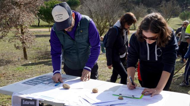 Padres del CEIP María Teresa Íñigo de Toro organizan una recogida de firmas para pedir la mejora del entorno del centro