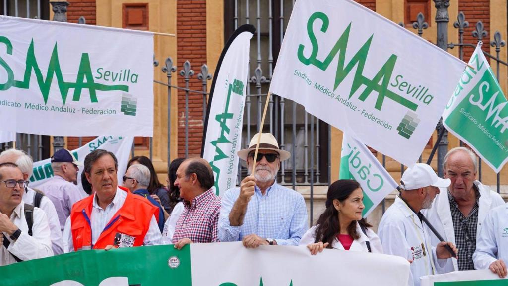 El personal sanitario de Sevilla pide medidas ante las continuas agresiones