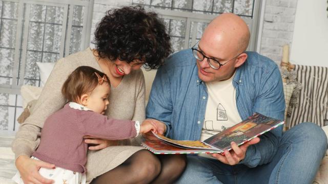 Alba Mouzo y su familia.