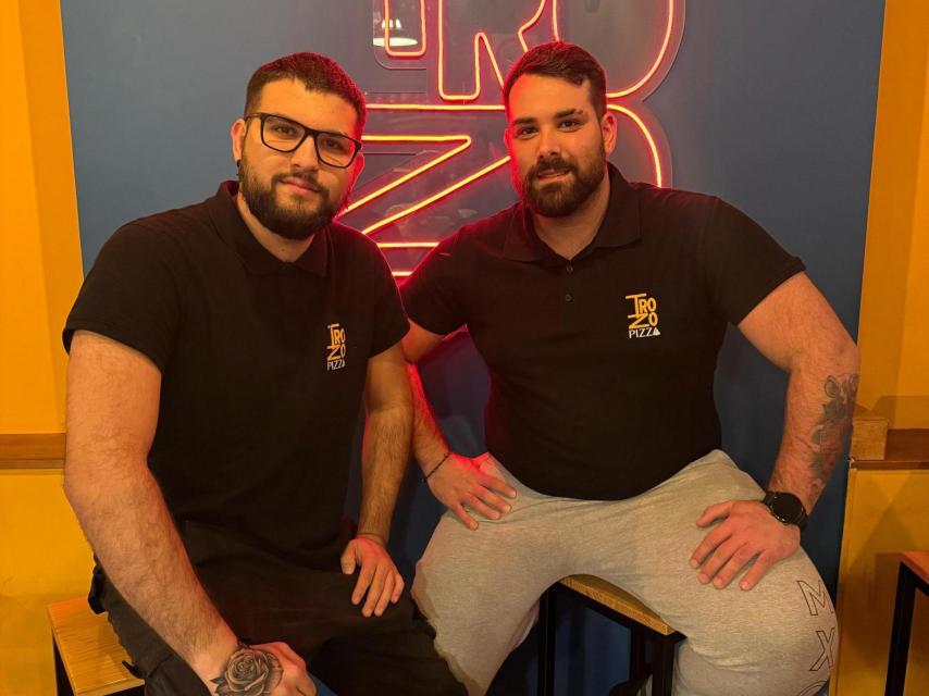 Adrián y Monchi