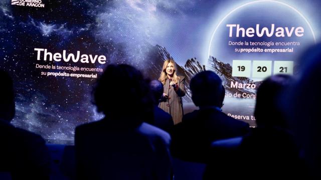 La vicepresidenta de Aragón, Mar Vaquero, durante la presentación de The Wave en Madrid.