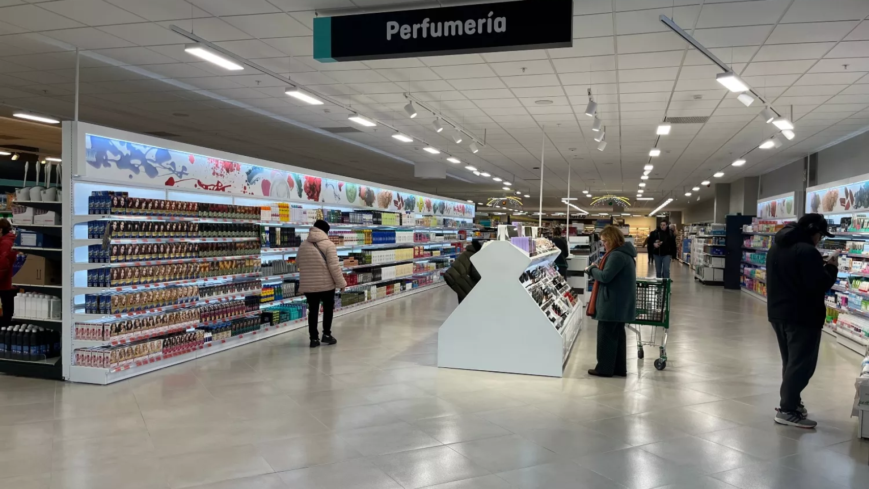 La sección de perfumería de Mercadona.