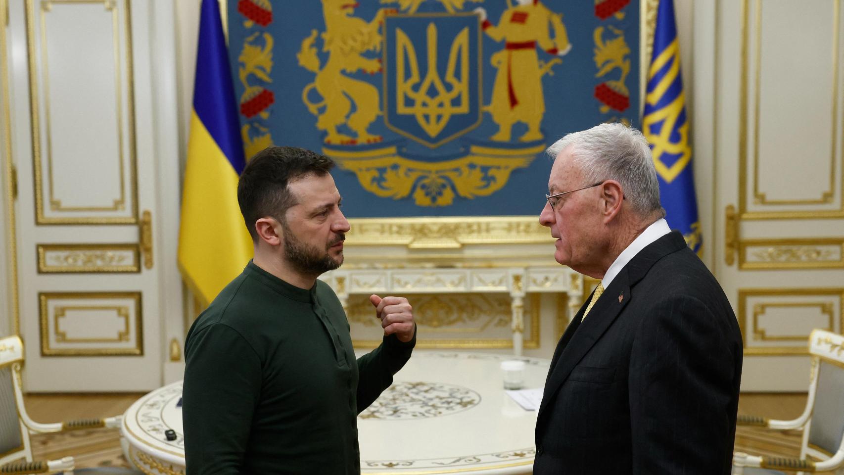 EEUU impone la ley del silencio a Zelenski en el proceso de paz para Ucrania y le presiona para quedarse con sus minerales