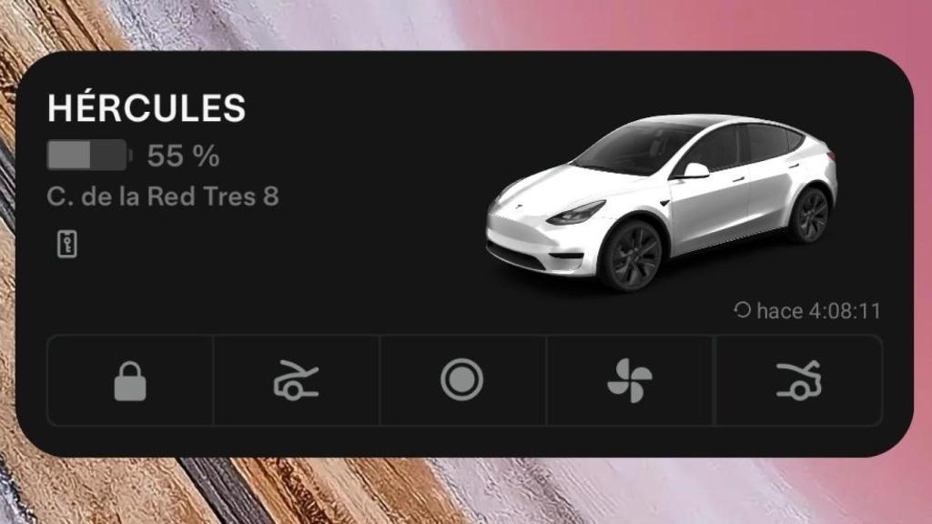 Tesla widget with multiple buttons