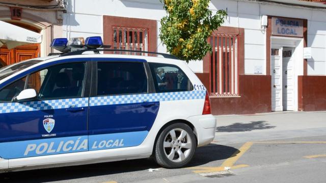 Un coche de la Policía Local en Tomelloso (Ciudad Real).