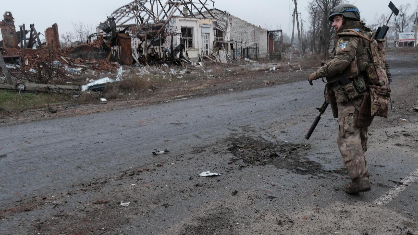 En el bastión de Lypsi, la única parte del frente de batalla en Ucrania donde Rusia no logra avanzar después de tres años