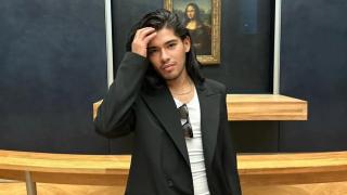 Jesús Guerrero, Rosalía hairdresser.