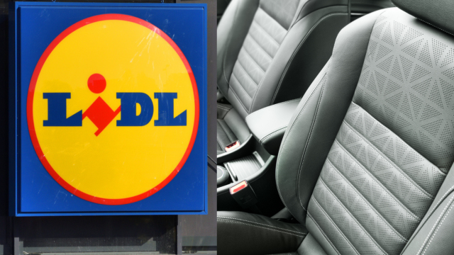 Cartel de Lidl y asientos delanteros del coche.