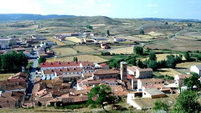 Cedrillas está ubicada al noreste de Teruel