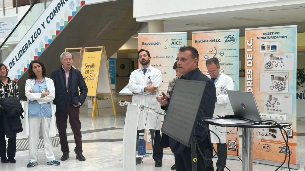 José Manuel Gándara en la conmemoración del Día Internacional del Implante Coclear en el Hospital Universitario Puerta de Hierro de Majadahonda.