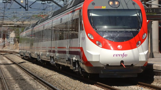 Un tren de Cercanías de Renfe.