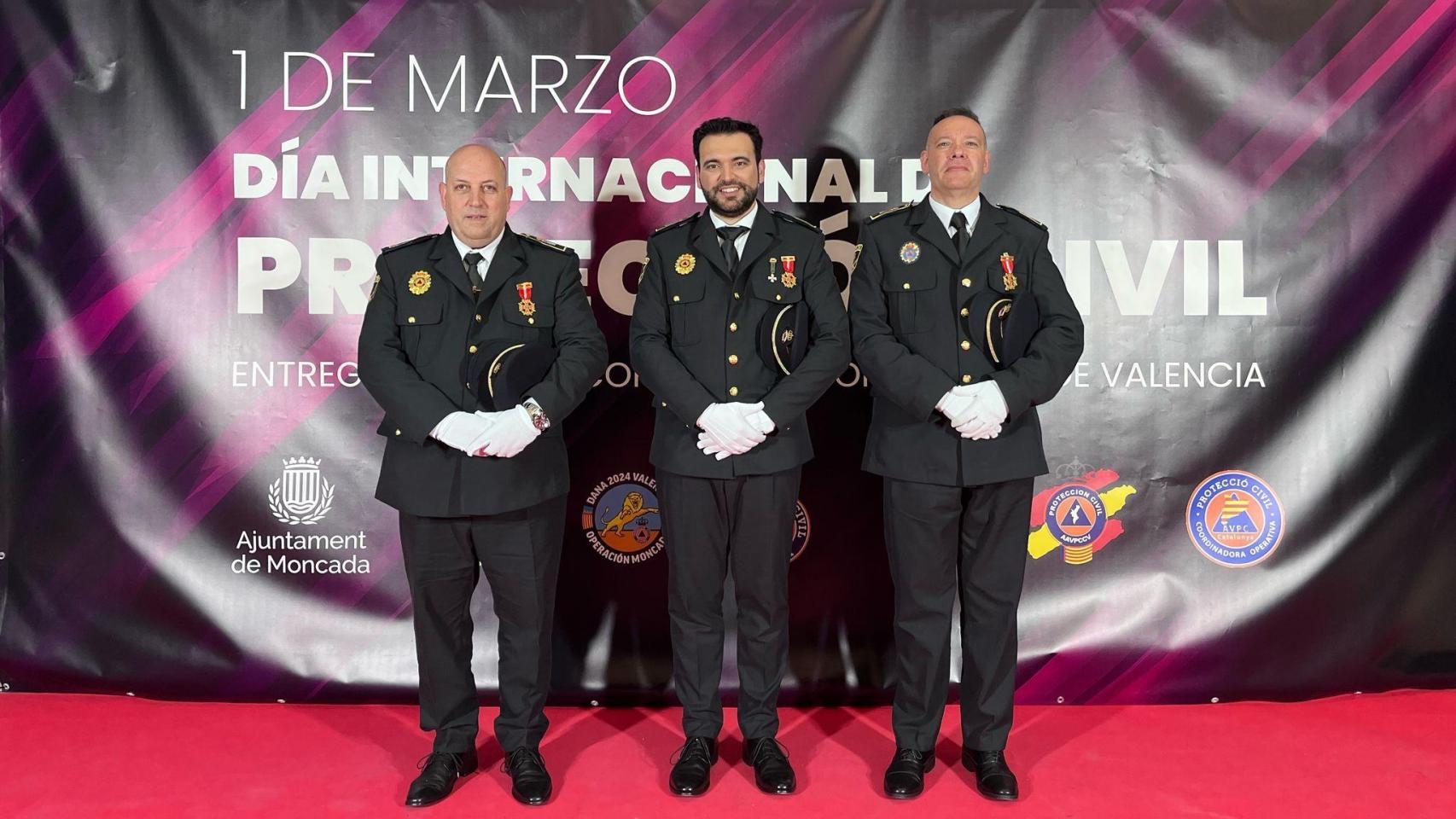 Carlos, Rafael y Juan, tres héroes condecorados por su brillante labor durante la trágica dana de Valencia