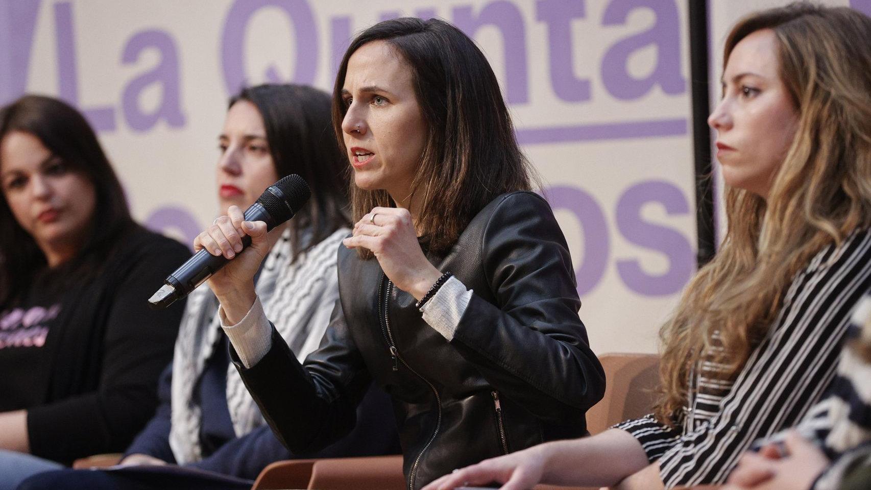 Última hora política, en directo | Podemos rechaza "el pacto racista" con Junts en inmigración: "Compiten con la ultraderecha catalana"