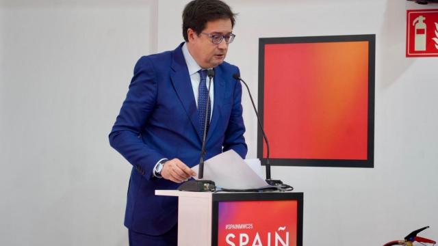 El ministro para la Transformación Digital y de la Función Pública, Óscar López, durante su intervención en el Mobile World Congress.