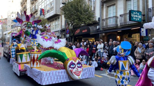 Una de las comparsas del Carnaval 2025 en Santiago.