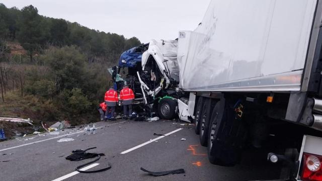 Cuatro fallecidos tras colisión de dos camiones en Fitero (N113)