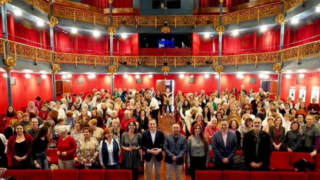 El presidente de la Diputación de Valladolid, Conrado Íscar, en la celebración del Día Internacional de la Mujer