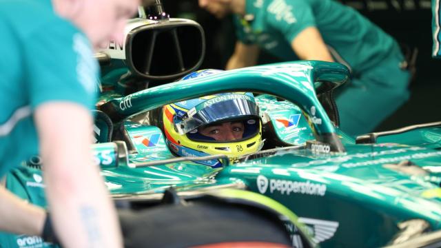 Fernando Alonso durante los test de pretemporada en Bahréin.