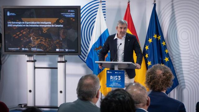 El presidente de Canarias, Fernando Clavijo, durante la presentación.