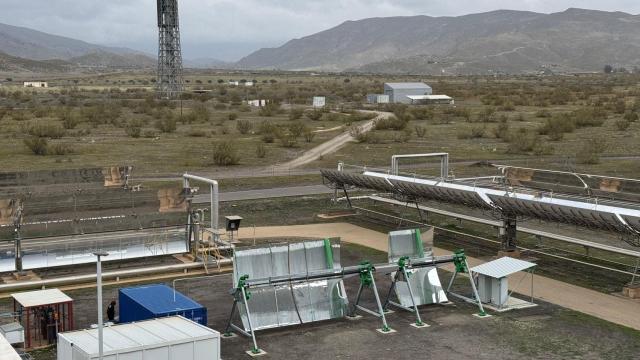 Instalaciones de la planta solar del Ciemat en Almería, que alberga el primer prototipo precomercial de HySun.