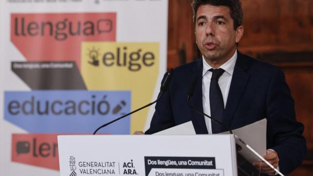 El presidente del Gobierno valenciano, Carlos Mazón, durante la presentación de la campaña de la lengua. Rober Solsona / EP